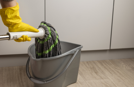 mop