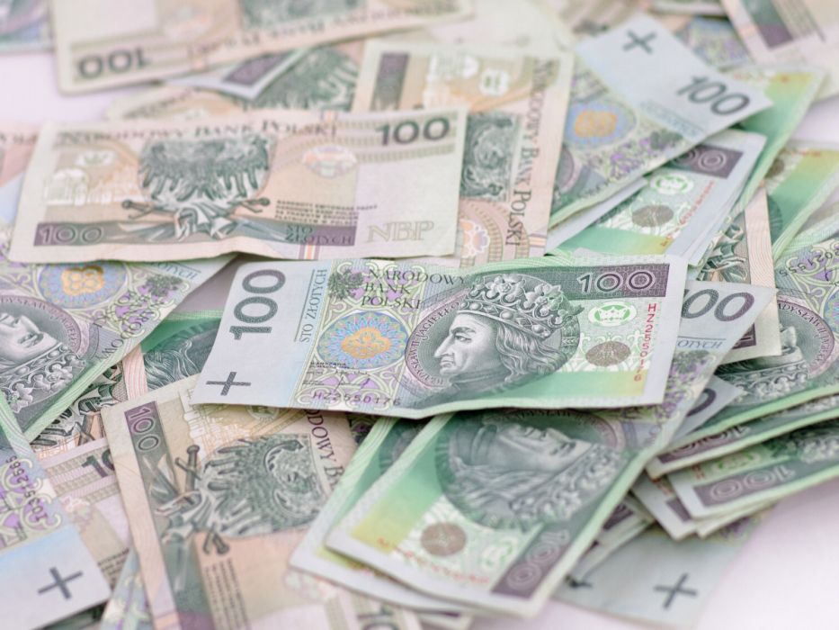 Te osoby mogą dostać wcześniejszą emeryturę. Niemal 4 tys. zł miesięcznie