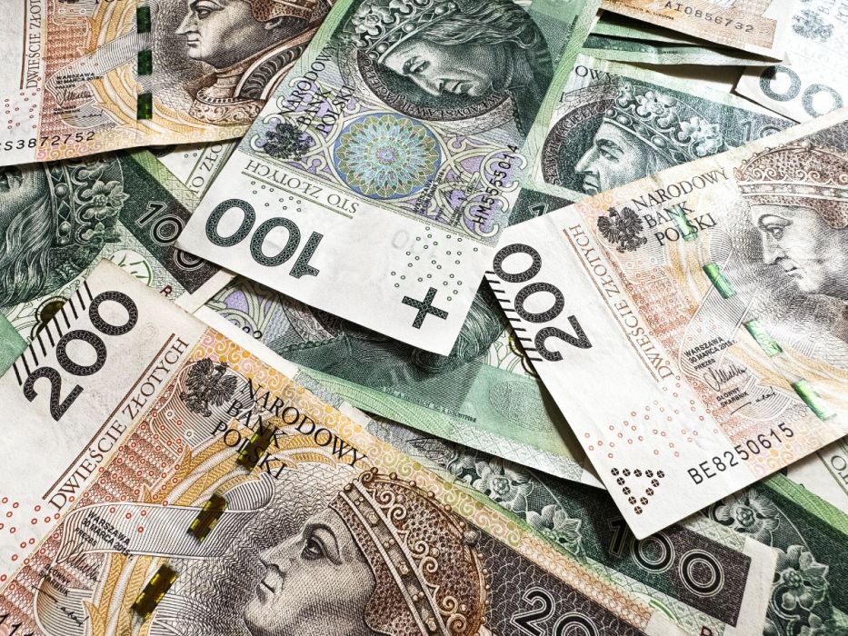 Kiedy warto przejść na emeryturę? W tych miesiącach się to najbardziej opłaci