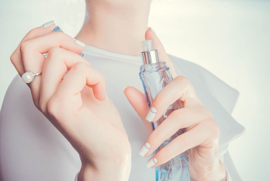 Perfumy z wibrującym szafranem