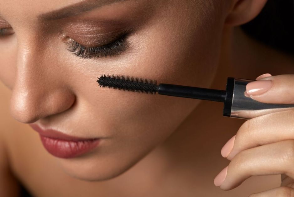 Tusz do rzęs z efektem fenix lashes