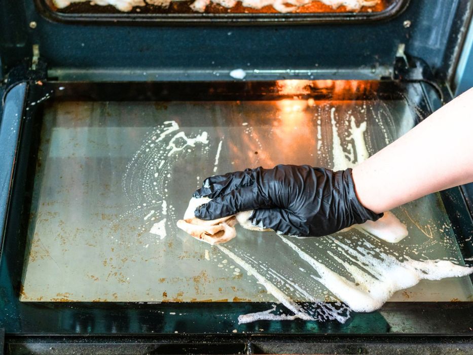 piekarnik czyszczenie domowy sposób