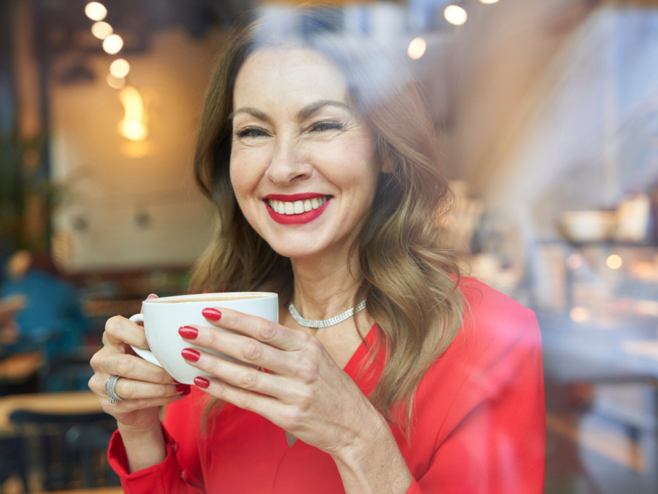 dojrzała kobieta, makijaż