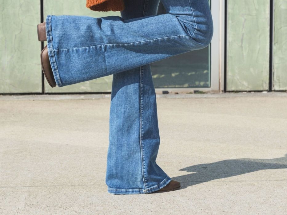 spodnie dżinsy dzwony