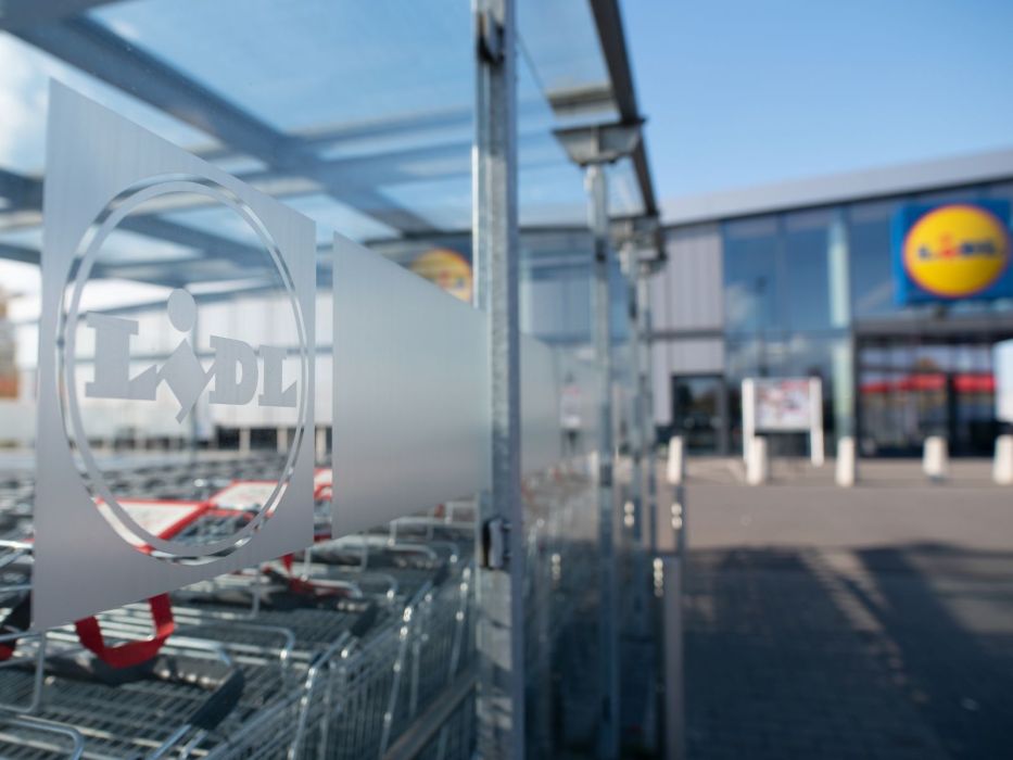 Rustykalna ławeczka z Lidla