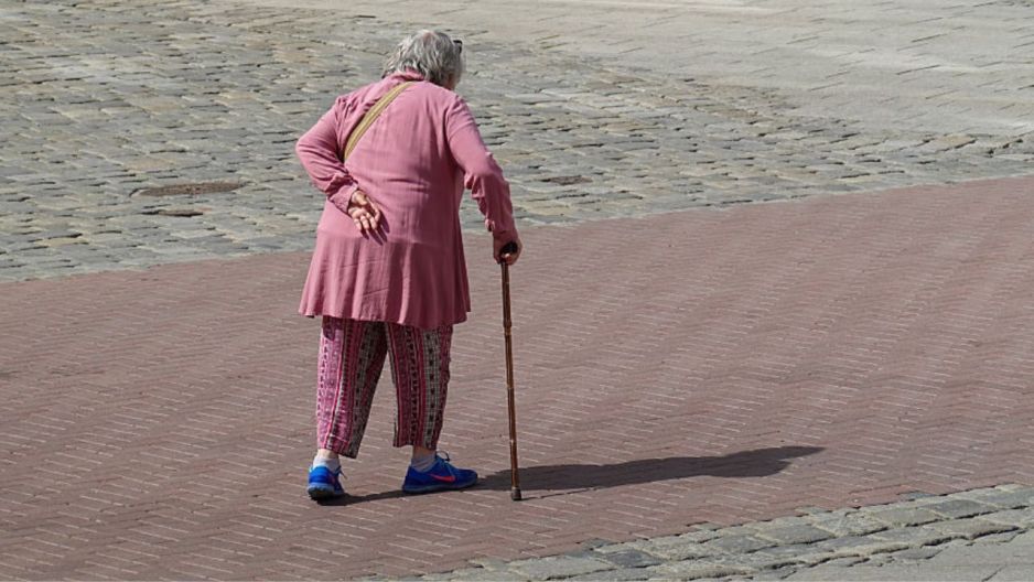 emerytka, seniorka